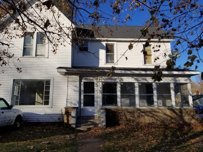 Photo - 420 Maple St Apartment Unit 2