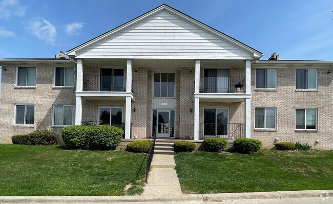 Building Photo - 14163 Ivanhoe Dr Unit 209 Ivanhoe Rental