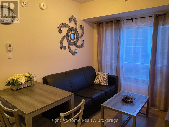 Photo - 275 Larch St Unit F213