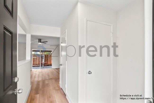 Photo - 451 Helen Ave