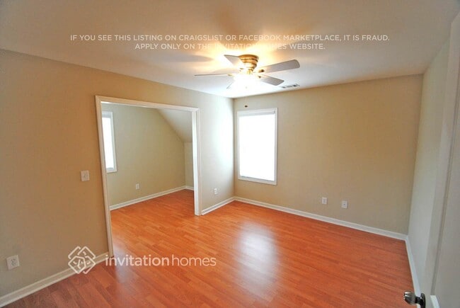Photo - 236 Ascott Ln