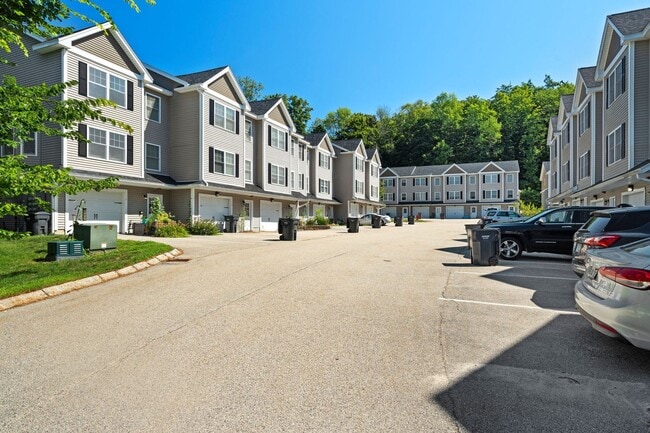 Photo - Jefferson Court