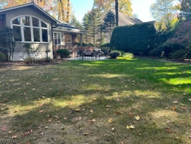 Photo - 722 Hyslip Ave