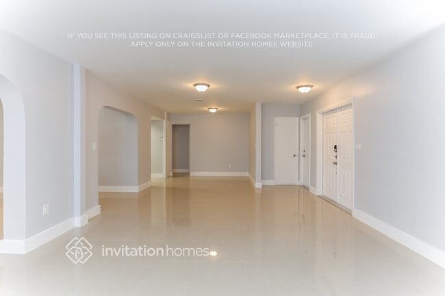 Photo - 8501 NW 184th St