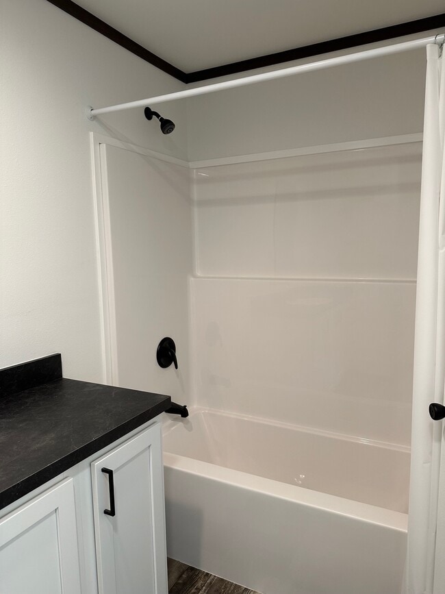 Photo - 204 Paradise Ter