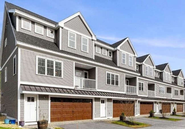 Building Photo - 293 Peverly Hill Rd Unit #2