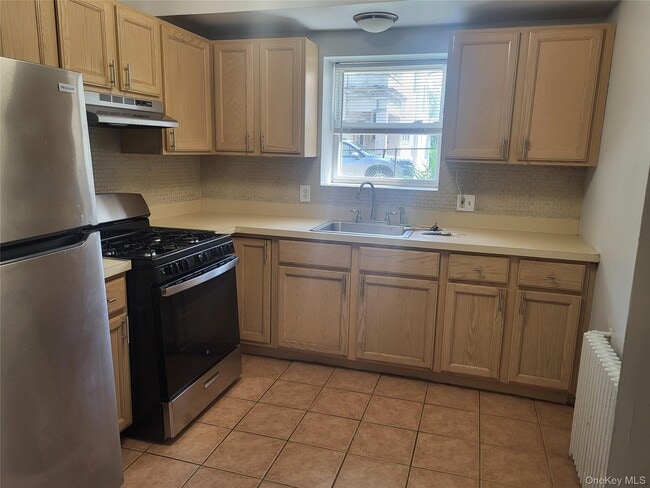 Photo - 28 Primrose Ave Unit 3