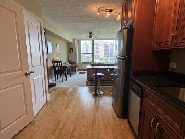 Photo - 3600 N Lake Shore Dr