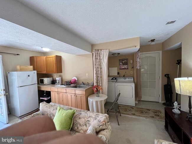 6220 Hidden Canyon Rd