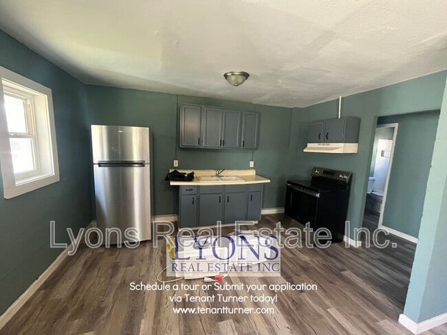 Photo - 917 Pineknot Rd Unit 2