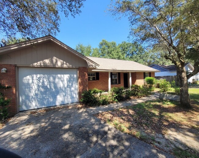 Photo - 6506 Colonial Dr