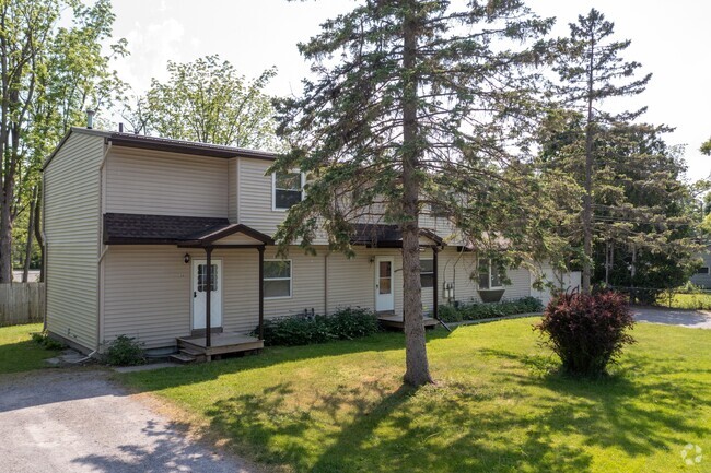 Building Photo - 2 Rorbach Ln Unit A Rental