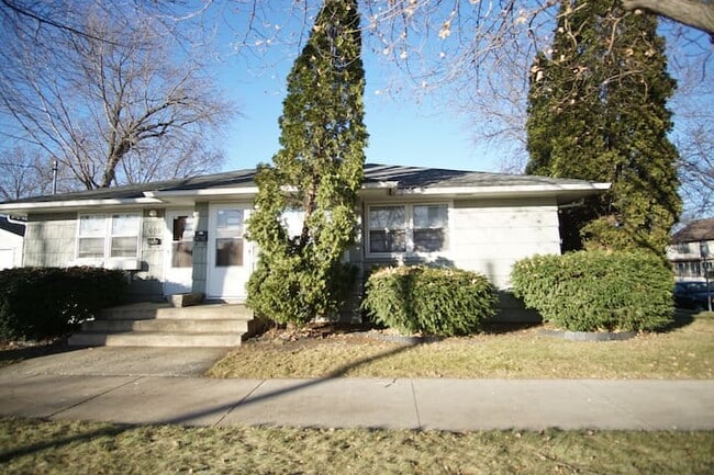 Photo - 605 2nd St NW Unit 605