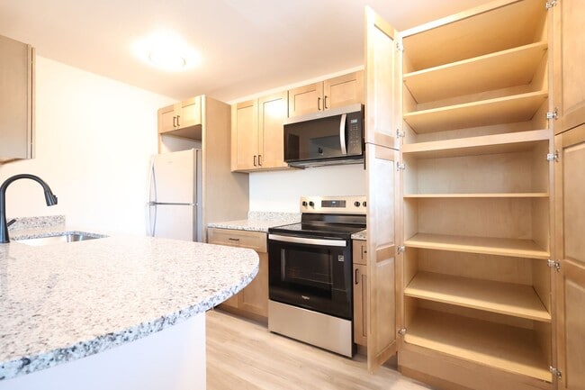 Photo - Tower Grove East - Updated 1 Bedroom Unit 201