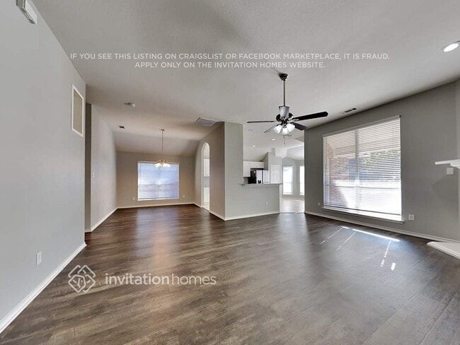 Photo - 2919 Crystal Way