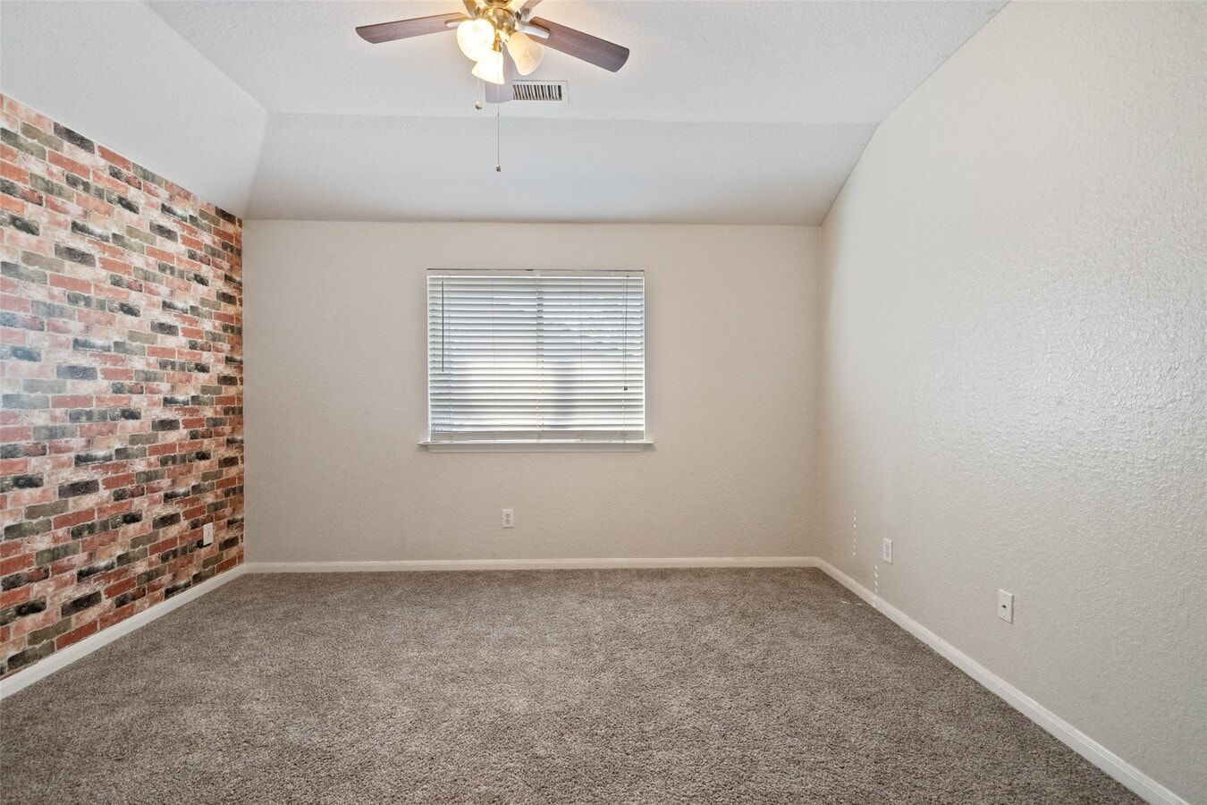 Photo - 39 W Prairie Dawn Cir