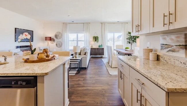 Photo - 9011 Old Lebanon Rd