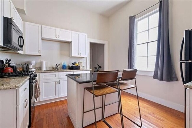 Photo - 2705 Third St Unit 2707 third st