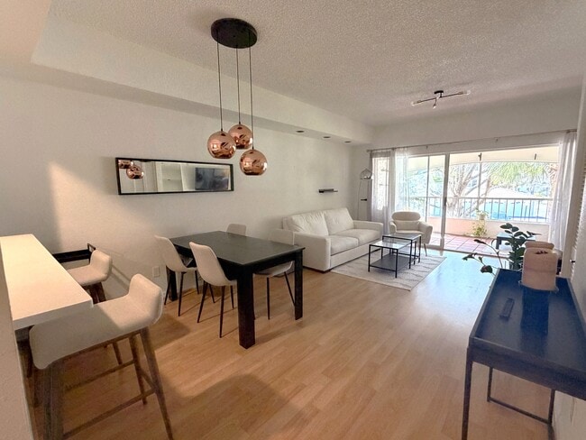 Photo - 1018 Woodshire Ln Unit A202