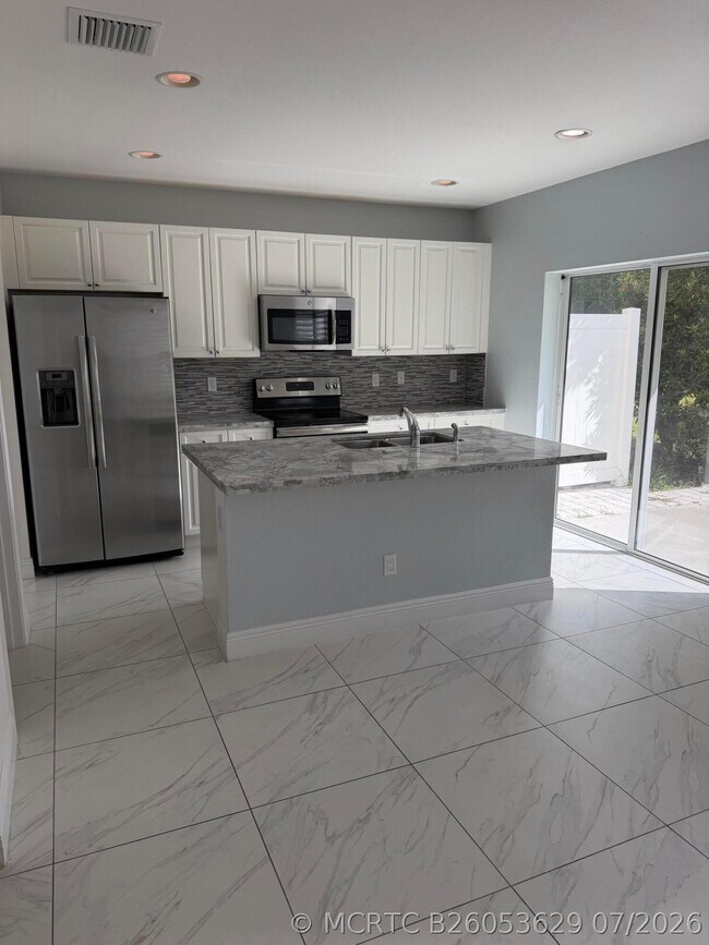Photo - 2810 NW Treviso Cir