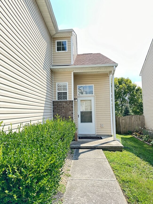 Photo - Beautiful 3 BR, 2.5 Bath House in Georgetown! Open Layout, Fenced Backyard, Attached Garage