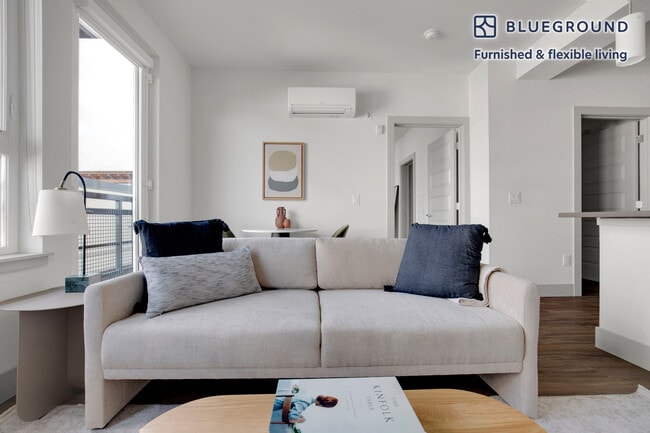 Photo - 65 107th Ave SE Unit FL7-ID295