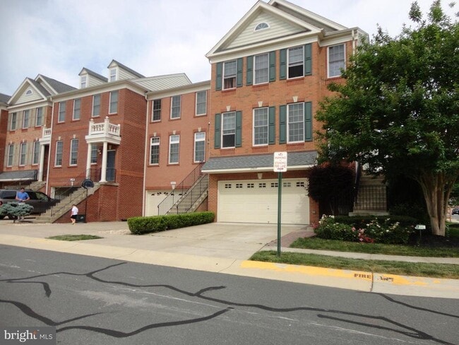 Building Photo - 25625 Anthem Terrace