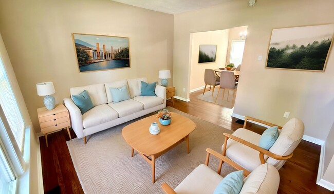 Photo - 451 Averill Ave
