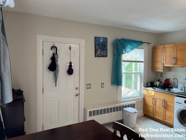 19 Tafthill Ter Unit 2