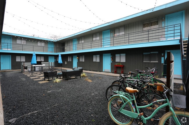 Photo - The Jacksonian