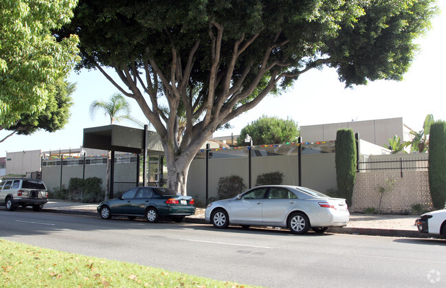 Clearwater Apartments - Clearwater Apartments