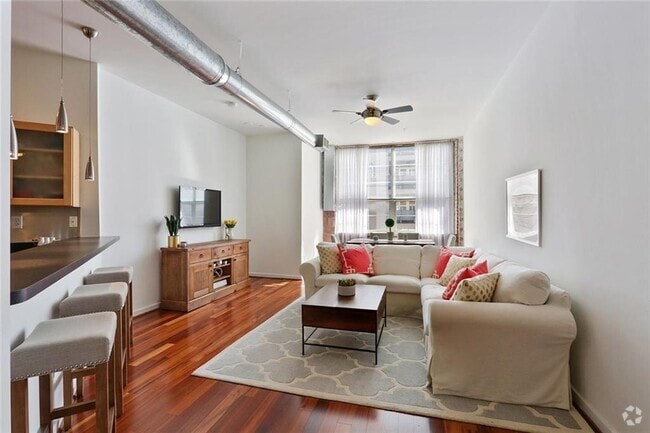 Building Photo - 800 Peachtree St NE Unit 8425 Rental