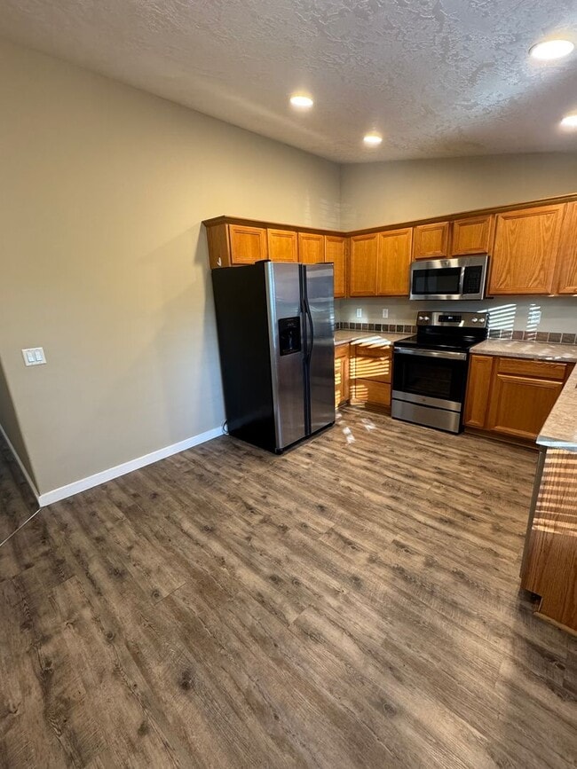 Photo - Gorgeous 4 bedroom, 2 bath, Albany