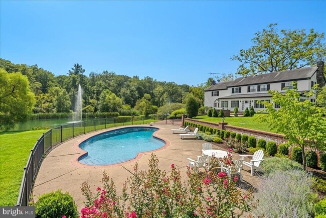 Photo - 1315 Pineville Rd