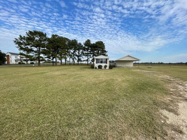 Photo - Country Living at its Best