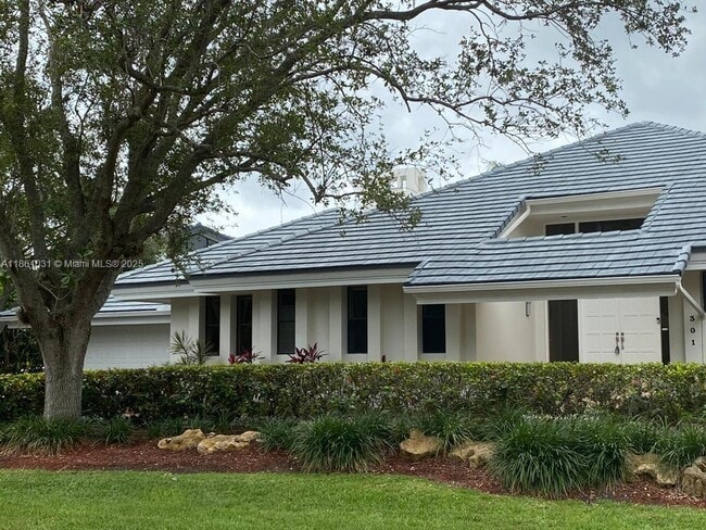 Building Photo - 301 Isla Dorada Blvd Rental