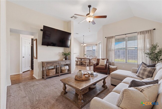 Photo - 1312 Lantana Ct