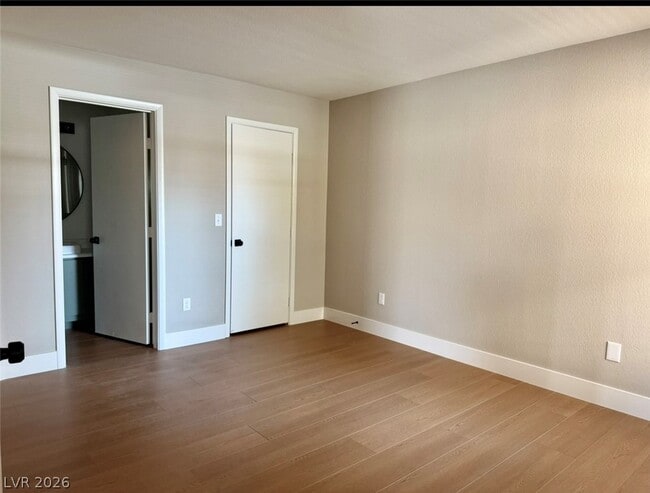 Photo - 1150 N Buffalo Dr Unit 2025