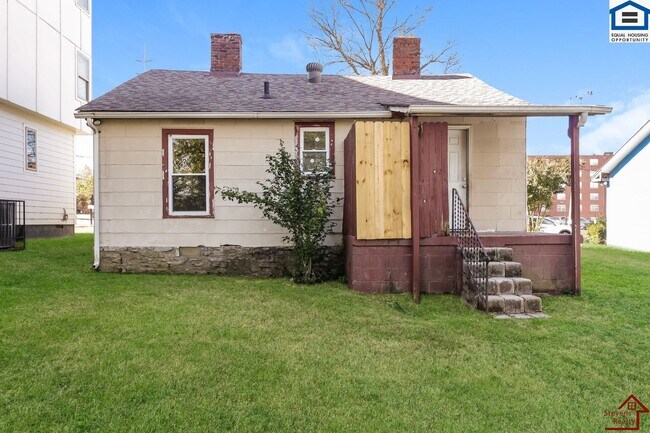 Photo - 1002 33rd Ave N