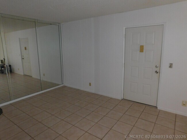 Photo - 627 Sea Pine Way Unit A2