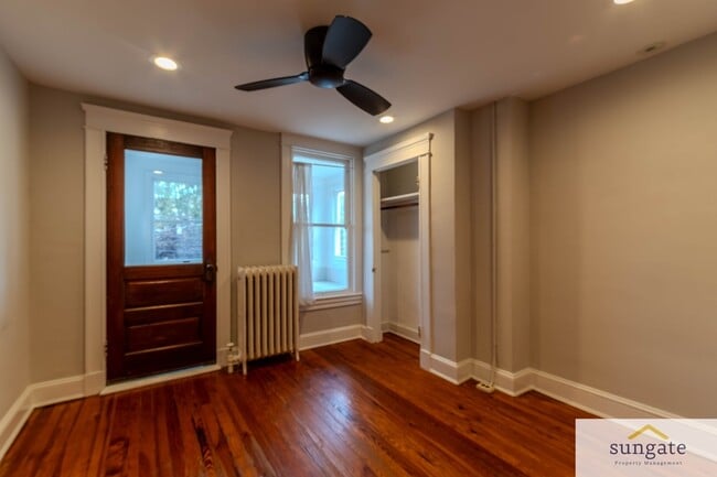 Photo - 3114 Abell Ave