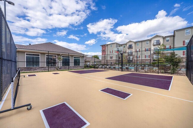 Apartamentos en Arba-San-Marcos cerca de TXST, cancha de baloncesto de tamaño completo y cancha de pickleball - Arba San Marcos