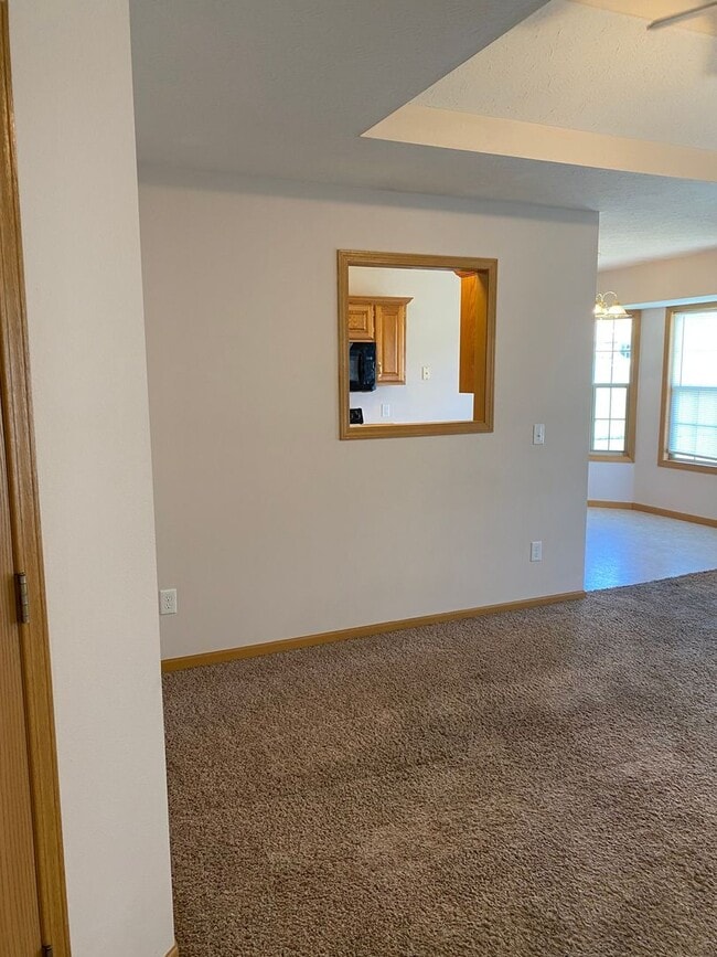 Photo - 124 Arrowhead Rd