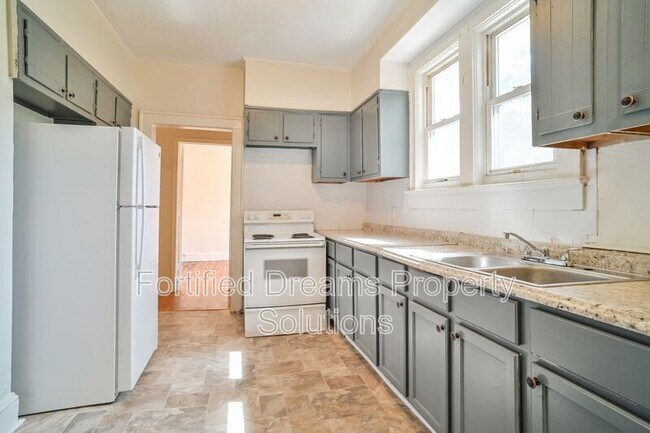 Photo - 2910 N Glenn Ave