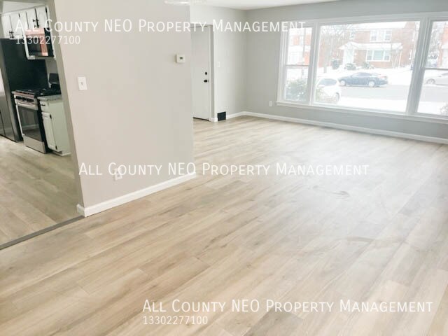 Photo - 13526 Cedar Rd Unit Down