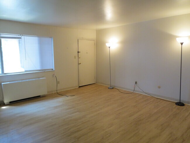 Photo - 6350 Forward Ave Unidad 21