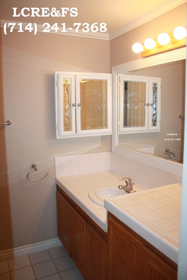 Photo - Los Caballeros Clubhouse #1204 Unit 1204