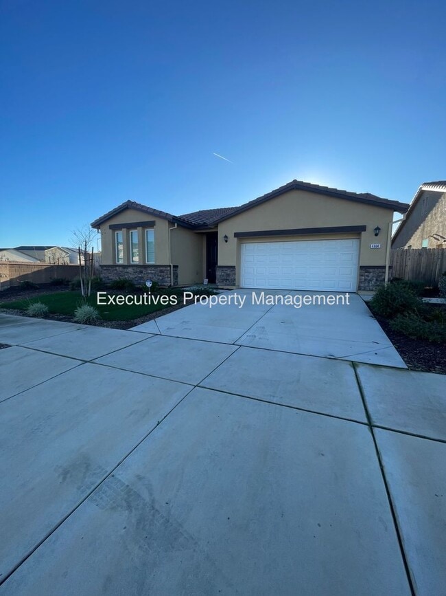 Building Photo - 4606 Irma Dr