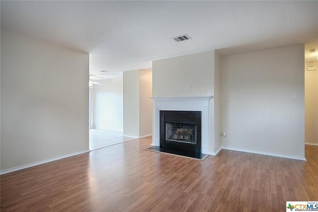 Photo - 2021 Kass Cove