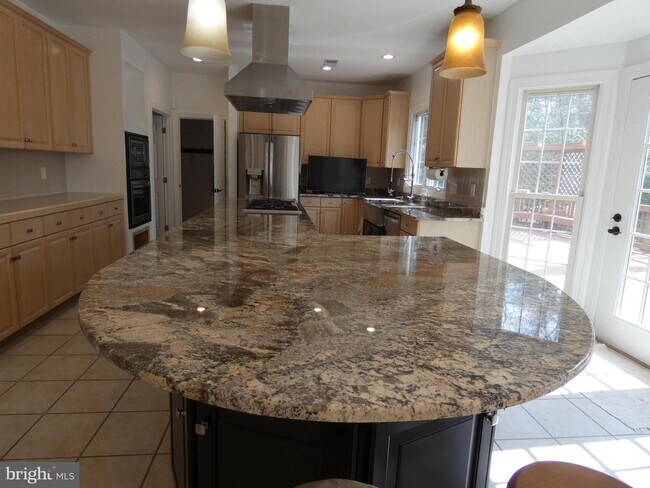 Photo - 6422 Lake Meadow Dr